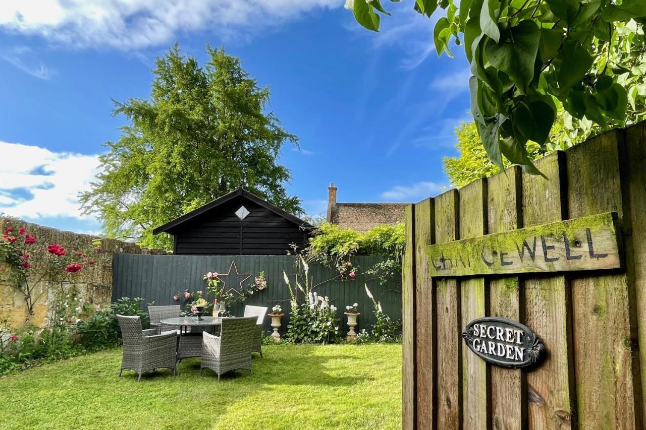 Cotswolds Place - Chancewell บรอดเวย์ ภายนอก รูปภาพ