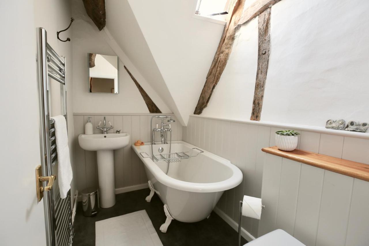 Cotswolds Place - Chancewell บรอดเวย์ ภายนอก รูปภาพ